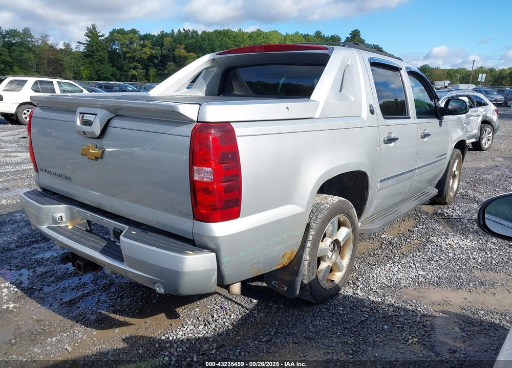 2013 CHEVROLET AVALANCHE VIN: 3GNTKGE79DG115792