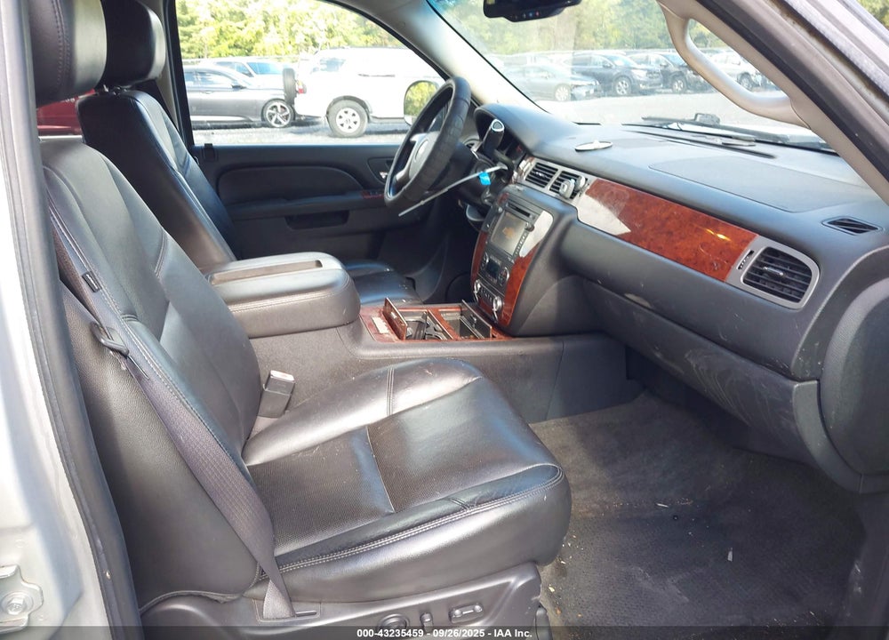2013 CHEVROLET AVALANCHE VIN: 3GNTKGE79DG115792