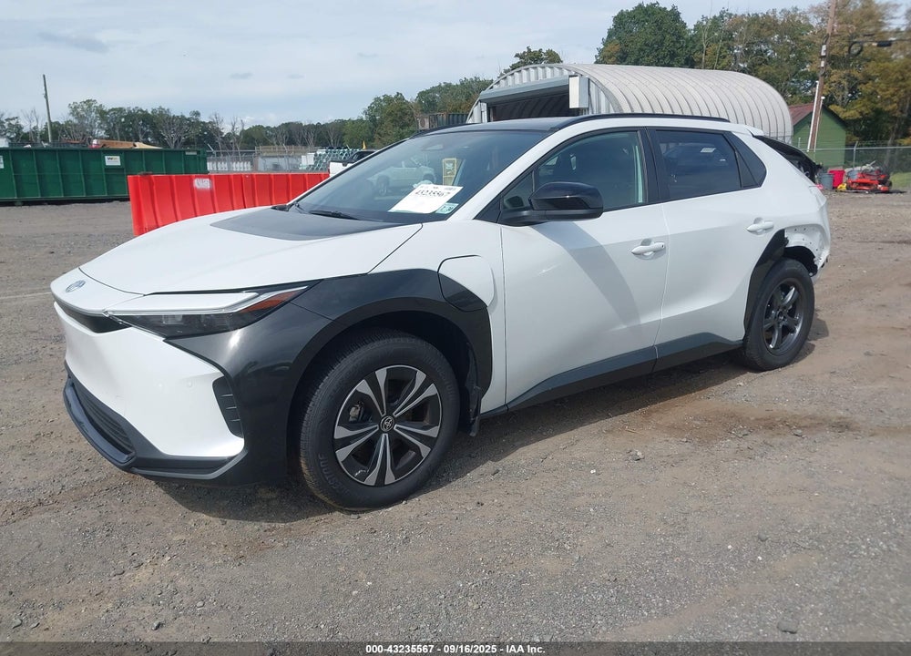 2025 TOYOTA BZ4X VIN: JTMAAAAA4SA072203