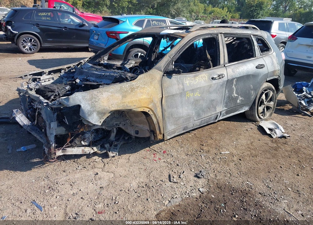 2021 JEEP CHEROKEE VIN: 1C4PJMDX2MD101369