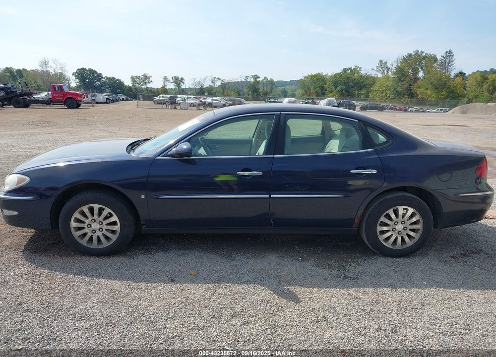 2007 BUICK LACROSSE CX VIN: 2G4WC582471186365