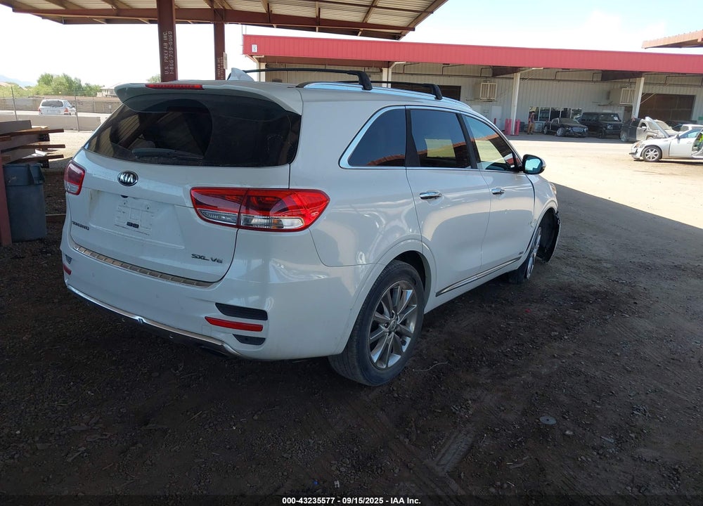 2016 KIA SORENTO VIN: 5XYPKDA51GG120081