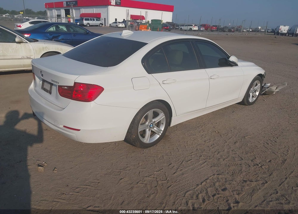 2012 BMW 3 SERIES VIN: WBA3A5C59CF349106