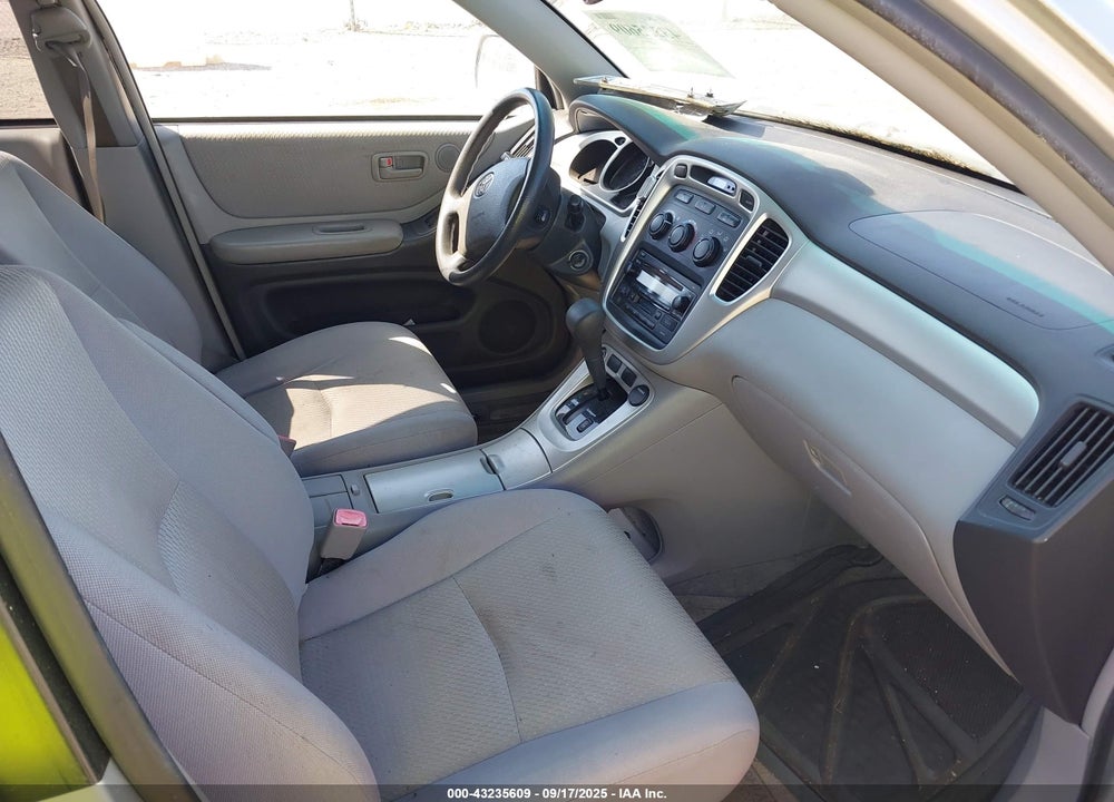 2005 TOYOTA HIGHLANDER VIN: JTEGD21A250111271