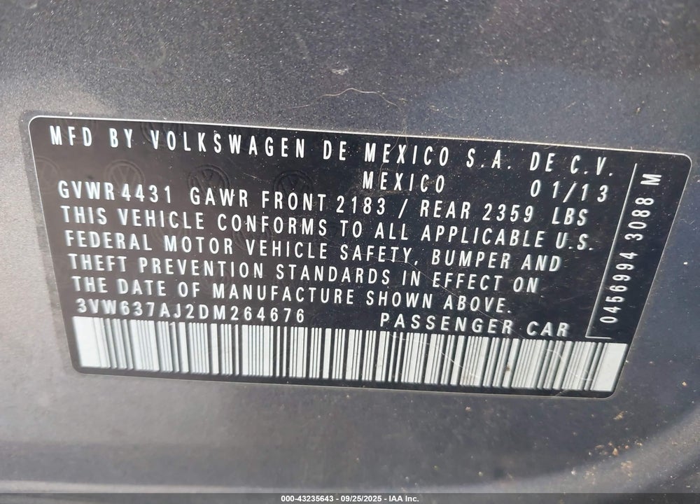 2013 VOLKSWAGEN JETTA HYBRID SEL PREMIUM VIN: 3VW637AJ2DM264676
