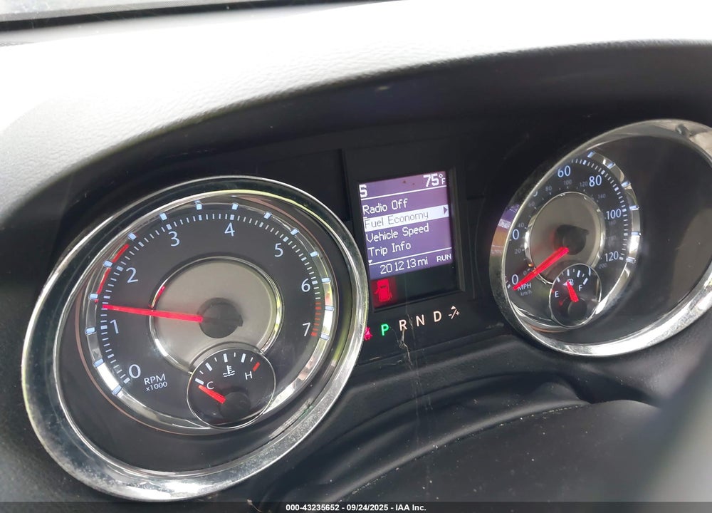 2012 CHRYSLER TOWN & COUNTRY VIN: 2C4RC1CG2CR156399