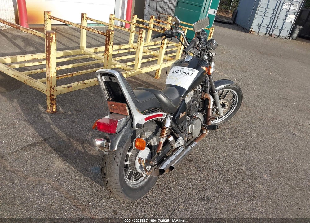 1985 HONDA VT700 C VIN: JH2RC1903FM106992