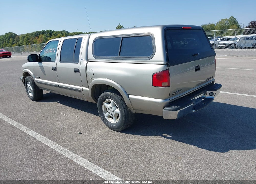 2001 CHEVROLET S-10 LS VIN: 1GCDT13W21K254779