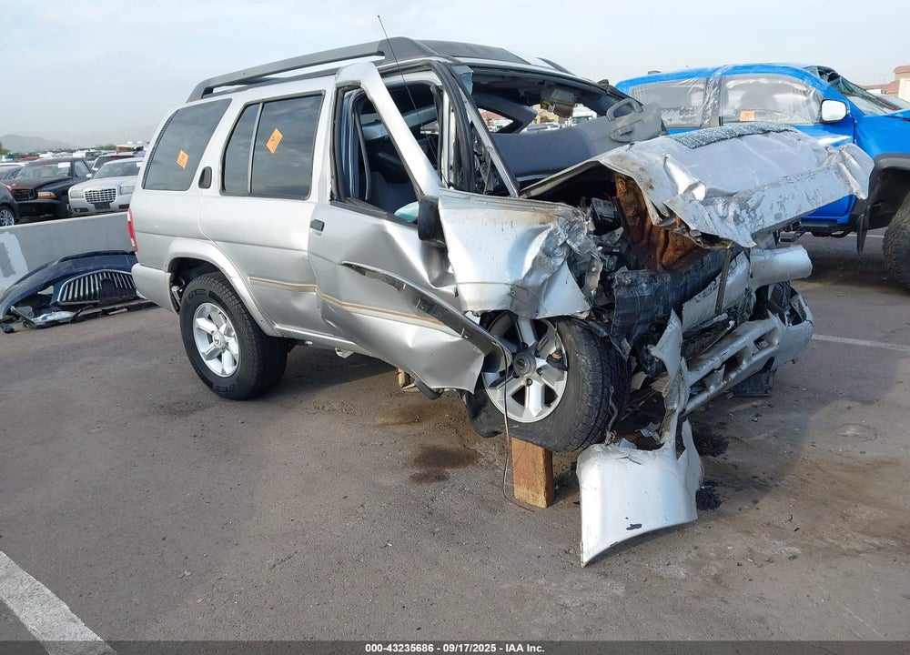 2003 NISSAN PATHFINDER SE VIN: JN8DR09X03W710271