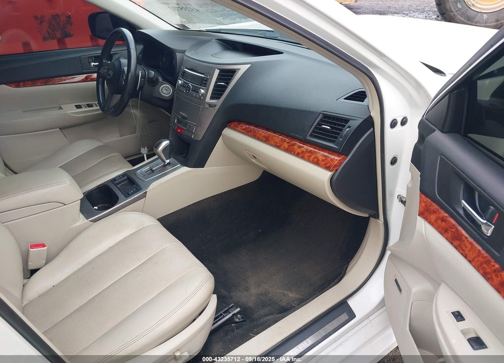 2011 SUBARU LEGACY 2.5I LIMITED VIN: 4S3BMBK61B3248396