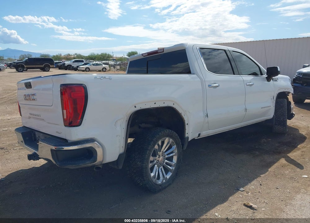 2022 GMC SIERRA 1500 4WD SHORT BOX SLT VIN: 3GTUUDED9NG502016
