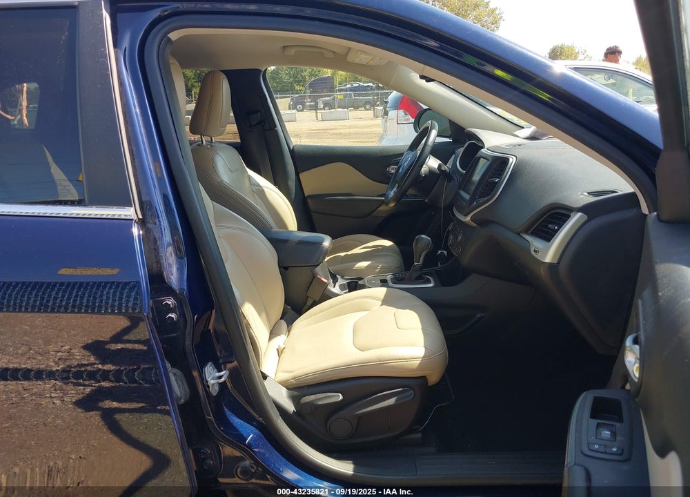 2016 JEEP CHEROKEE VIN: 1C4PJLDB9GW158627