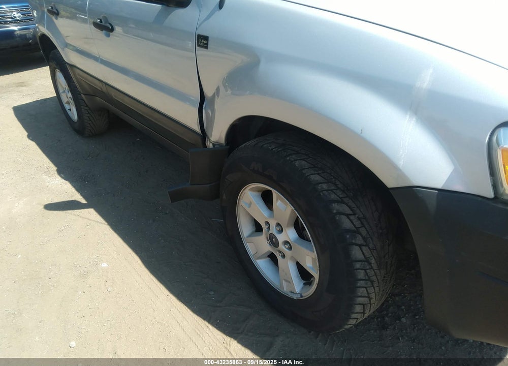 2005 FORD ESCAPE XLT VIN: 1FMYU93115KE30921