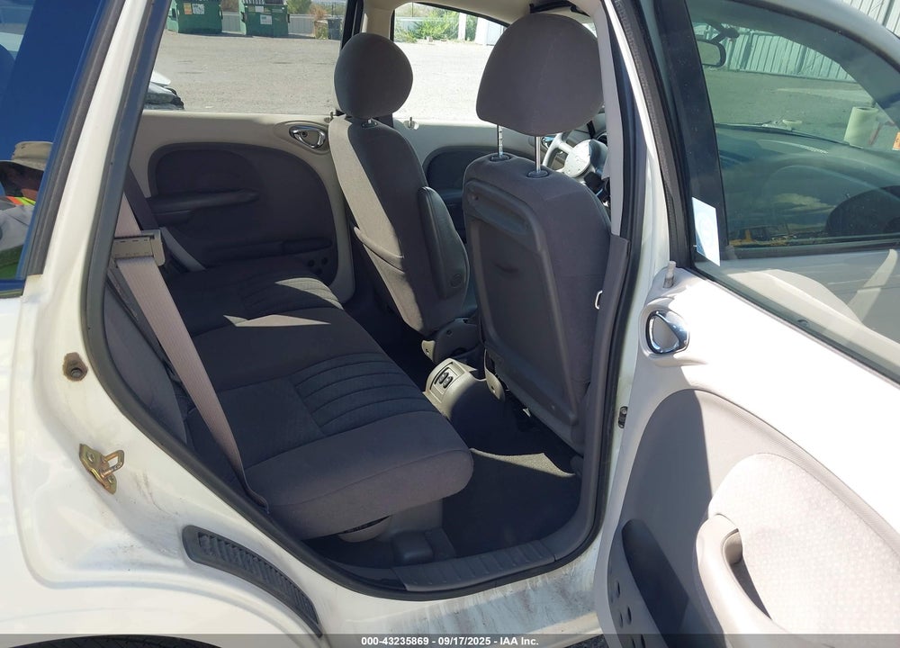 2005 CHRYSLER PT CRUISER TOURING VIN: 3C4FY58B45T639384