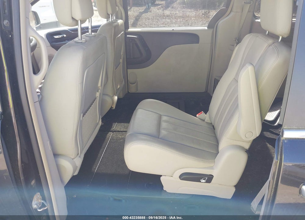 2012 CHRYSLER TOWN & COUNTRY TOURING-L VIN: 2C4RC1CGXCR376812