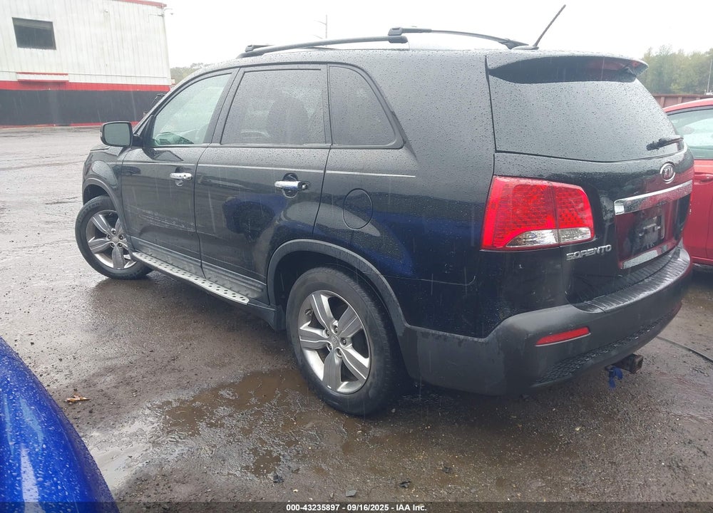2012 KIA SORENTO VIN: 5XYKU4A63CG256977