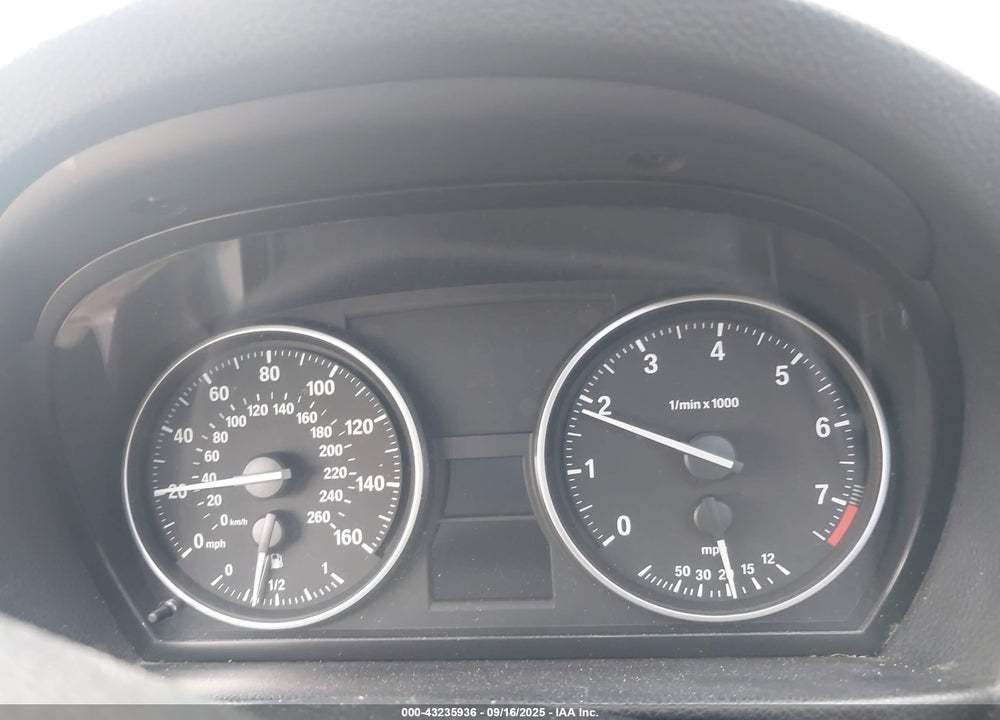 2011 BMW 3 SERIES VIN: WBAPK5G52BNN81088