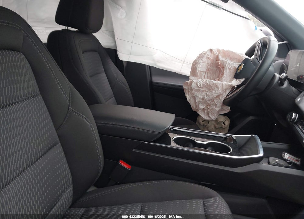 2025 CHEVROLET EQUINOX FWD LT VIN: 3GNAXHEG2SL265701