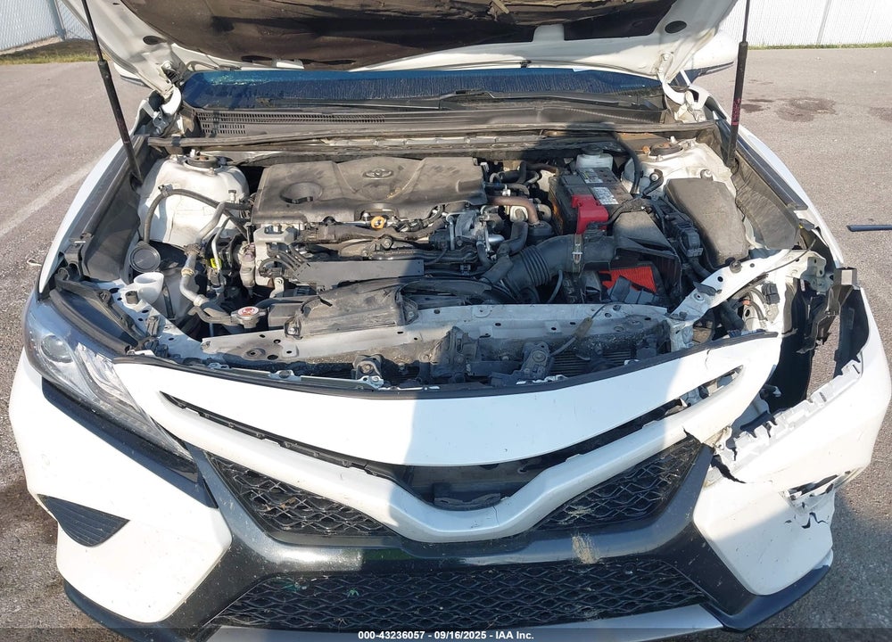 2018 TOYOTA CAMRY VIN: 4T1B61HK6JU158142