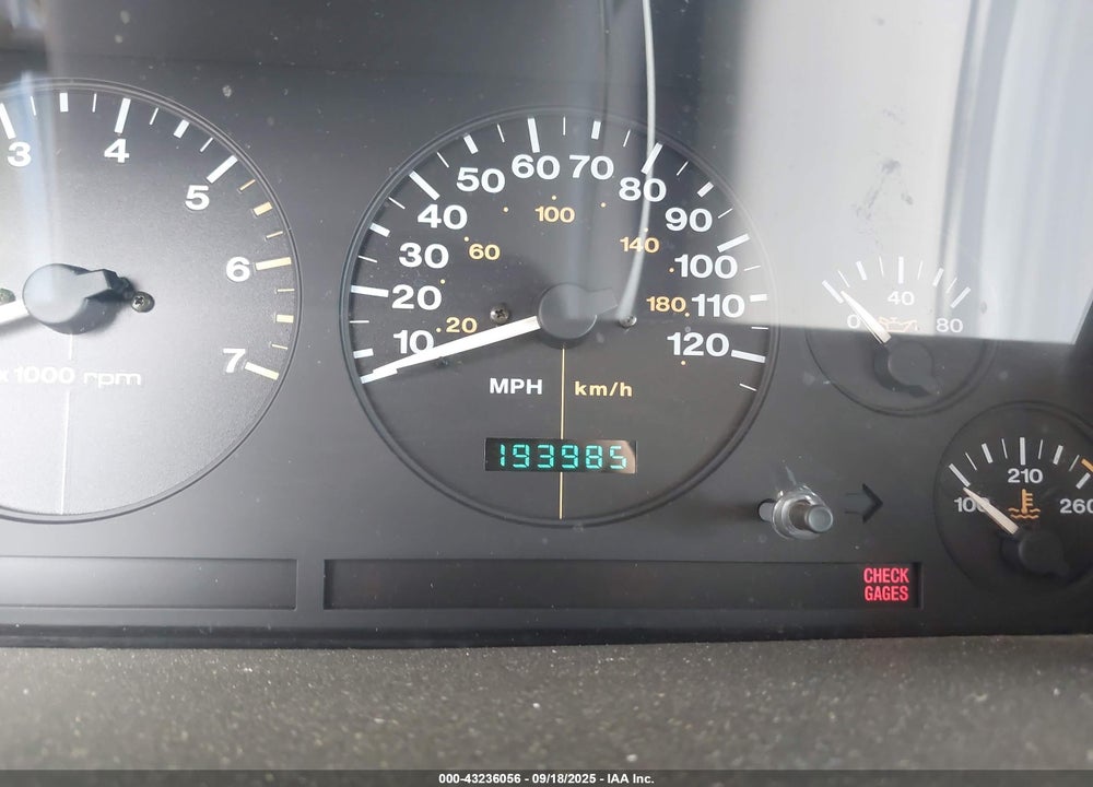 1996 JEEP GRAND CHEROKEE LIMITED VIN: 1J4GZ78Y1TC363234