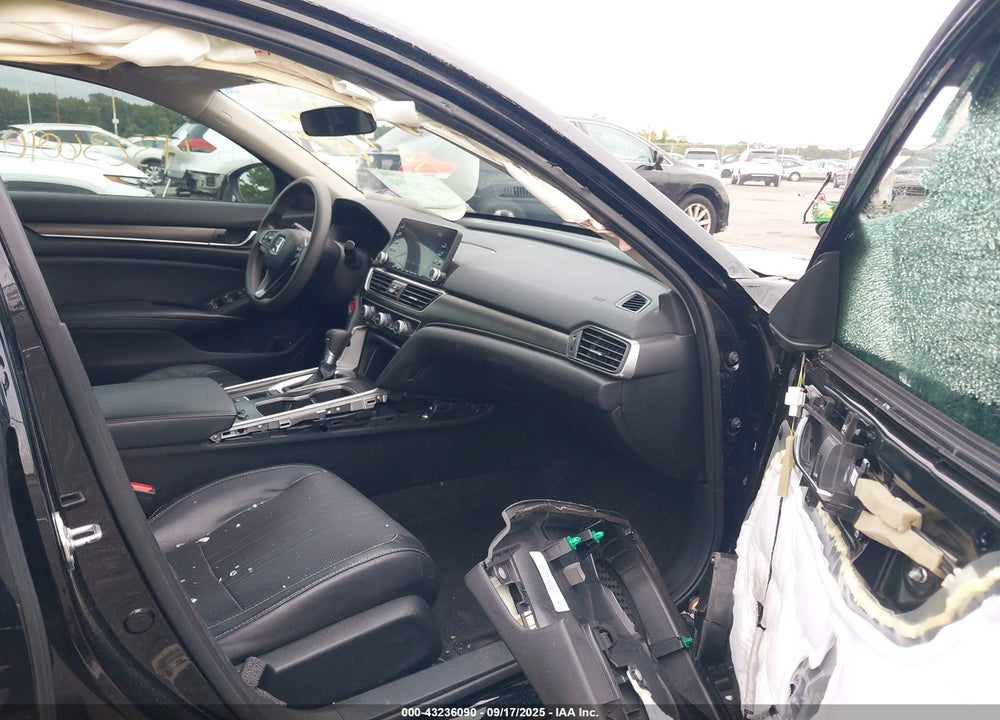 2018 HONDA ACCORD VIN: 1HGCV1F16JA023431