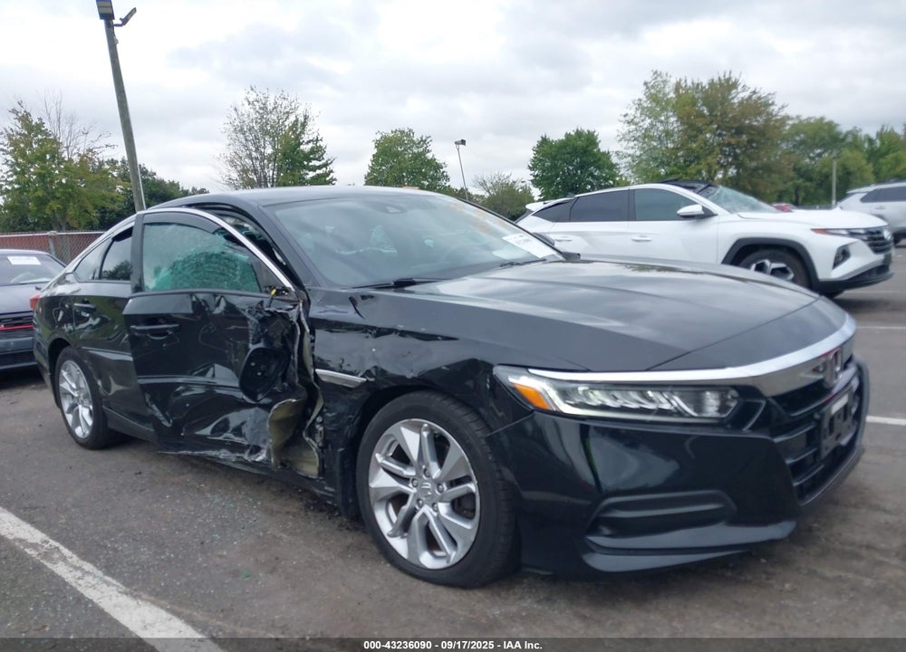 2018 HONDA ACCORD VIN: 1HGCV1F16JA023431