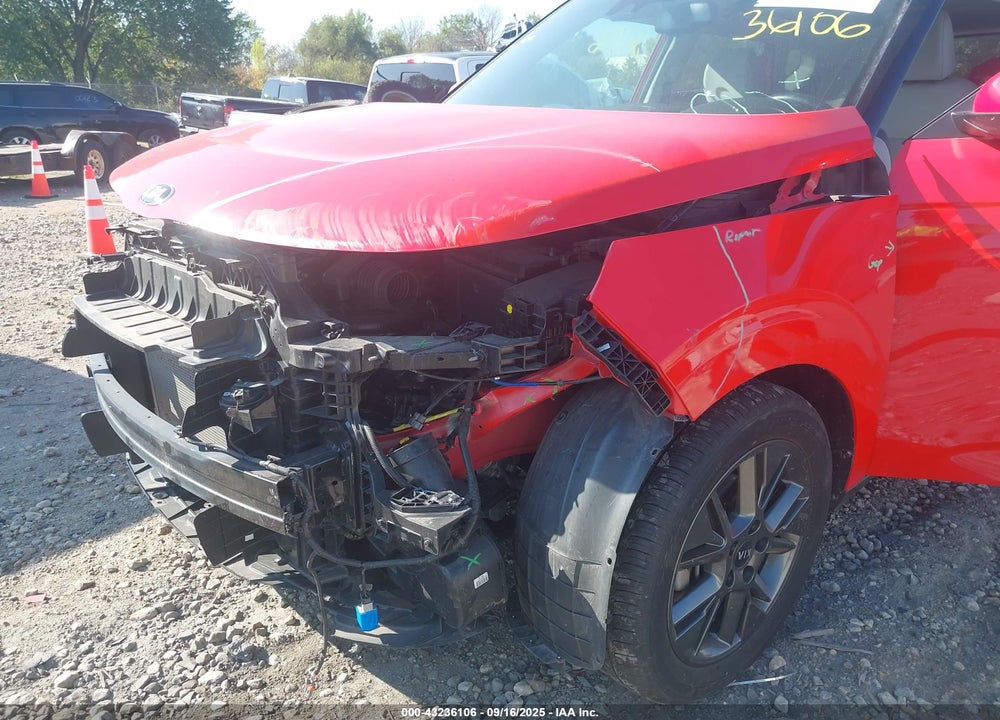 2021 KIA SOUL VIN: KNDJ33AU5M7769010