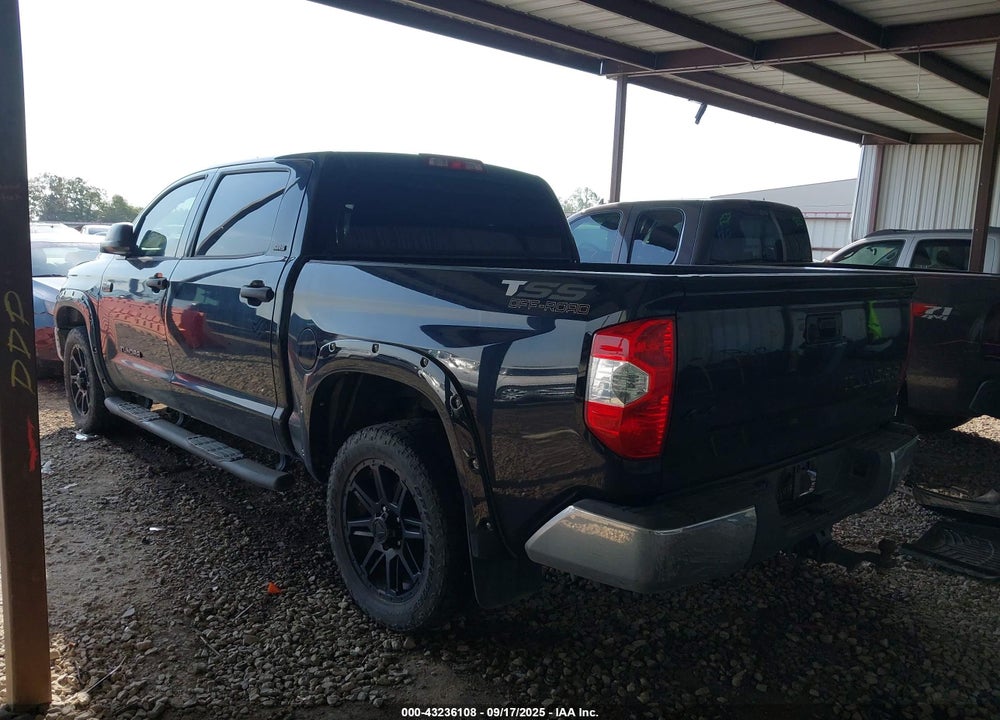 2018 TOYOTA TUNDRA SR5 5.7L V8 VIN: 5TFDW5F16JX698796