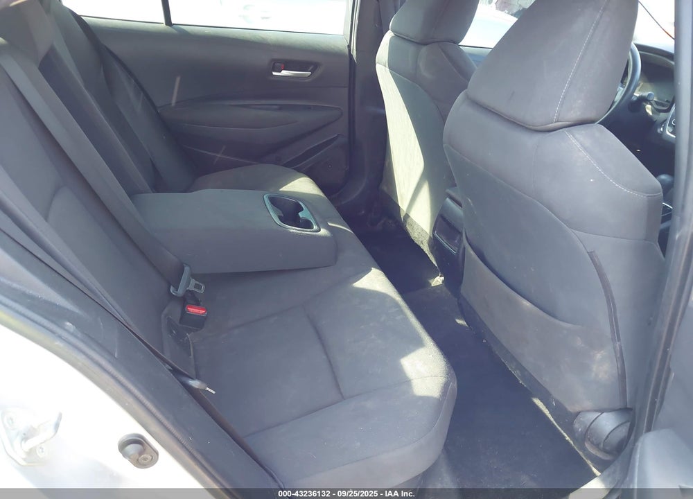 2021 TOYOTA COROLLA HYBRID LE VIN: JTDEAMDE2MJ001330