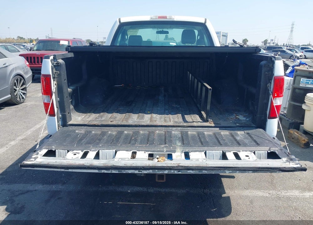 2005 FORD F-150 STX/XL/XLT VIN: 1FTRF12W25NB13858