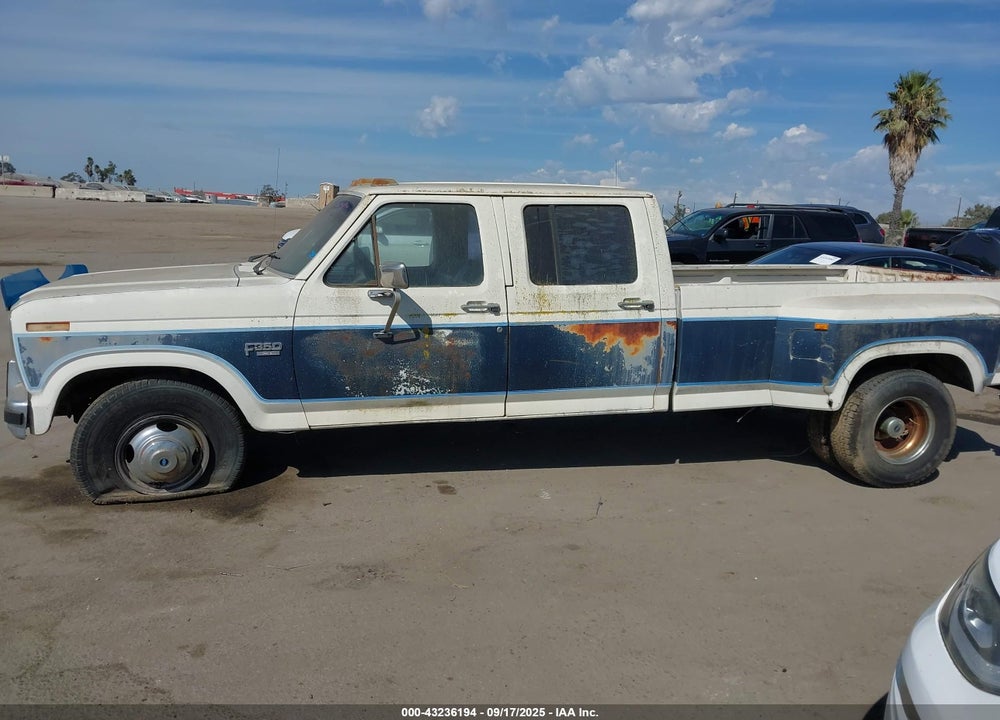 1986 FORD F350 VIN: 2FTJW35L0GCA11655