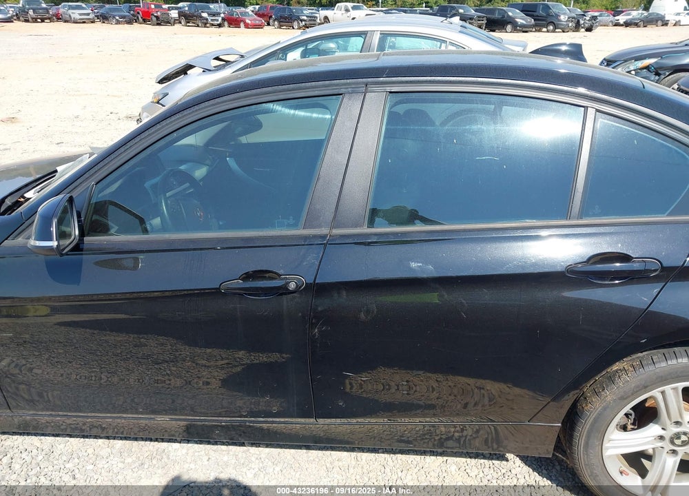 2013 BMW 3 SERIES VIN: WBA3C1G51DNR48568