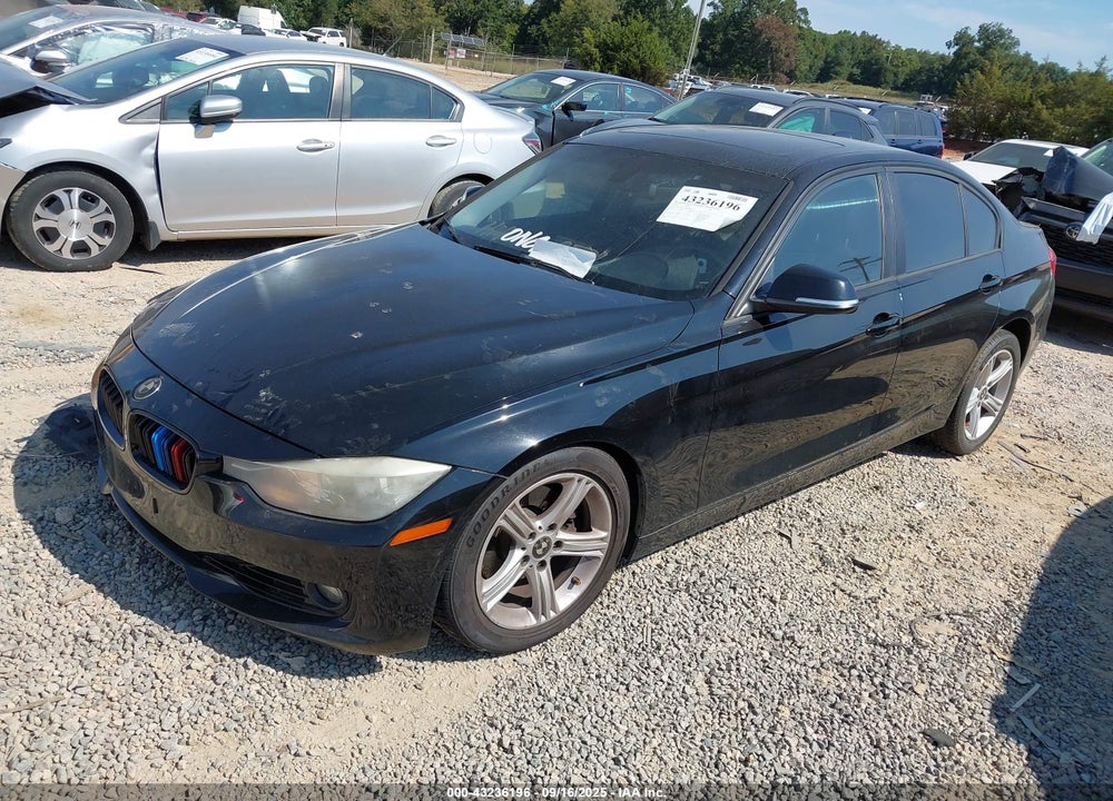 2013 BMW 3 SERIES VIN: WBA3C1G51DNR48568