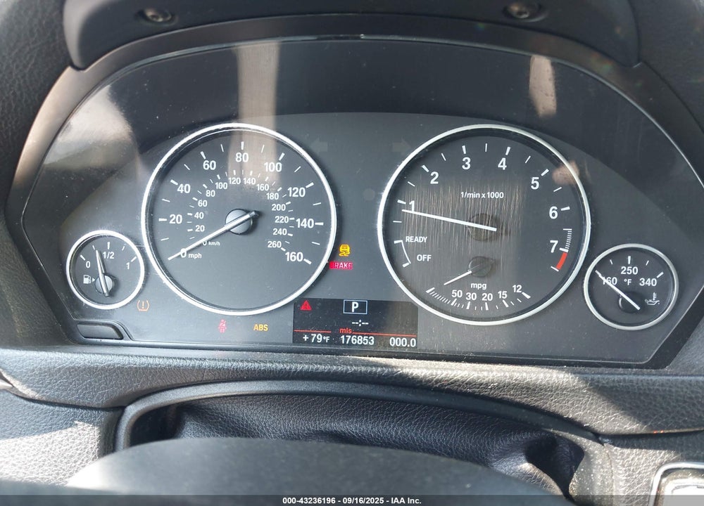 2013 BMW 3 SERIES VIN: WBA3C1G51DNR48568