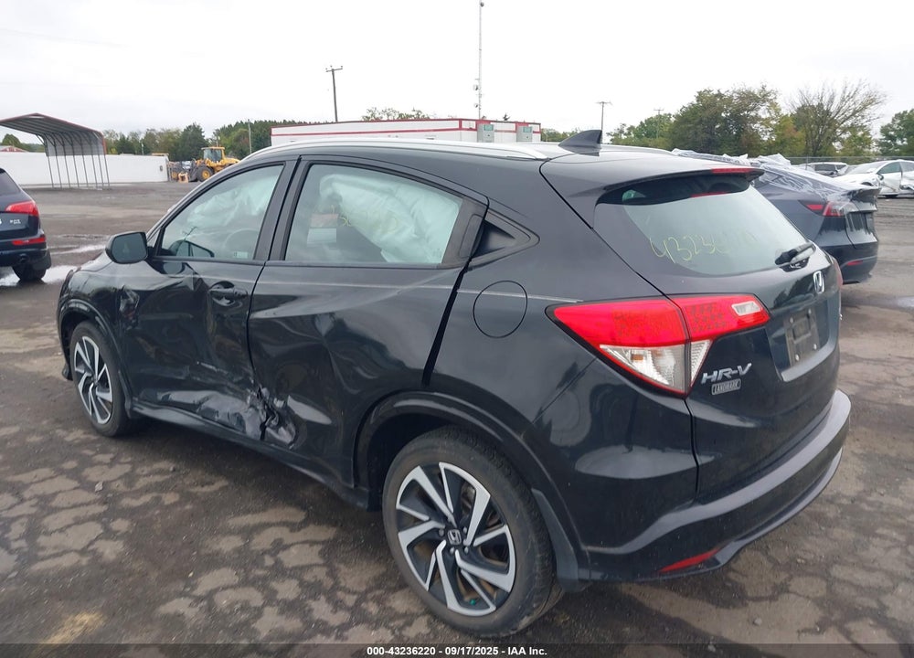2019 HONDA HR-V VIN: 3CZRU6H19KM743603
