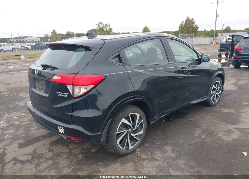 2019 HONDA HR-V VIN: 3CZRU6H19KM743603