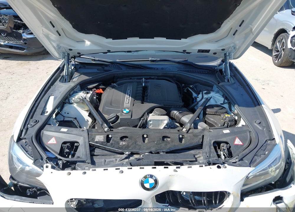 2016 BMW 5 SERIES VIN: WBA5B3C51GG254601