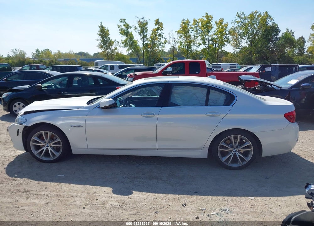 2016 BMW 5 SERIES VIN: WBA5B3C51GG254601