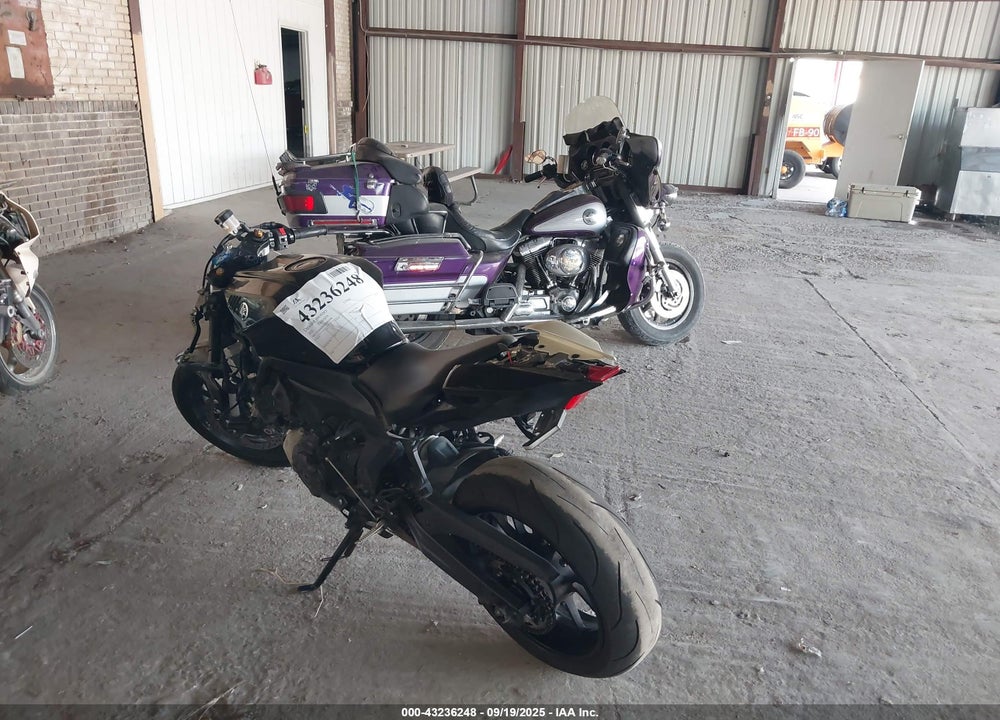 2022 YAMAHA YZFR7 VIN: JYARM38E6NA001308