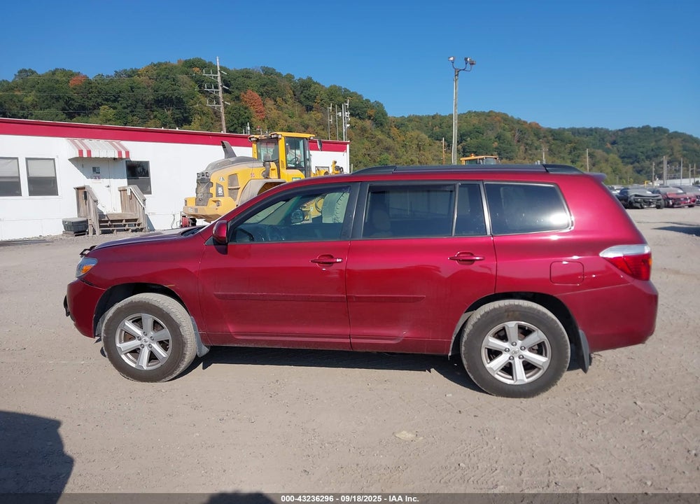 2010 TOYOTA HIGHLANDER BASE V6 VIN: 5TDBK3EH6AX033201