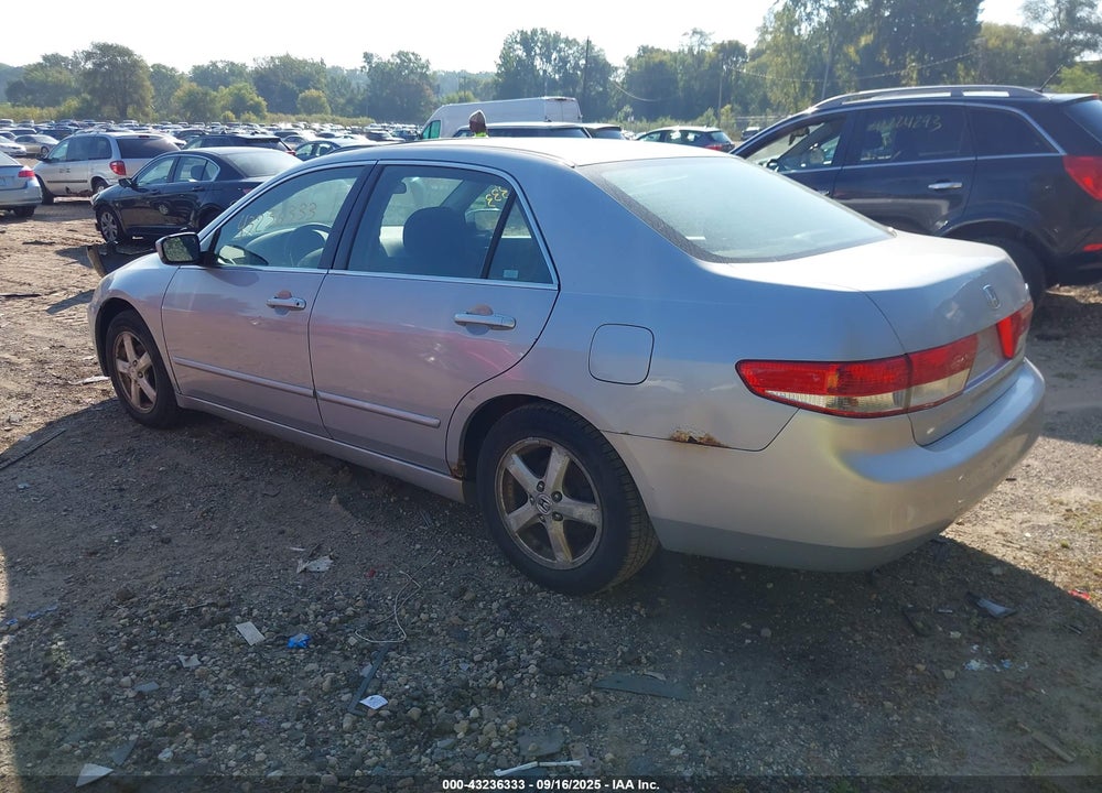 2004 HONDA ACCORD 2.4 EX VIN: 1HGCM56714A113184