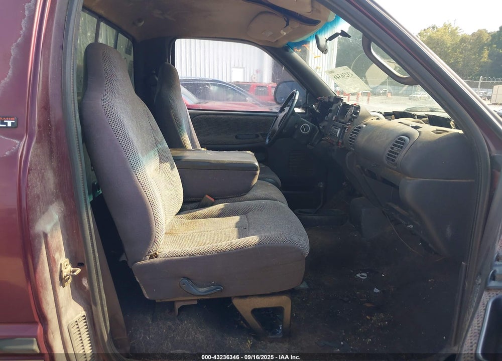 2001 DODGE RAM 1500 ST VIN: 1B7HF16Z31S656440