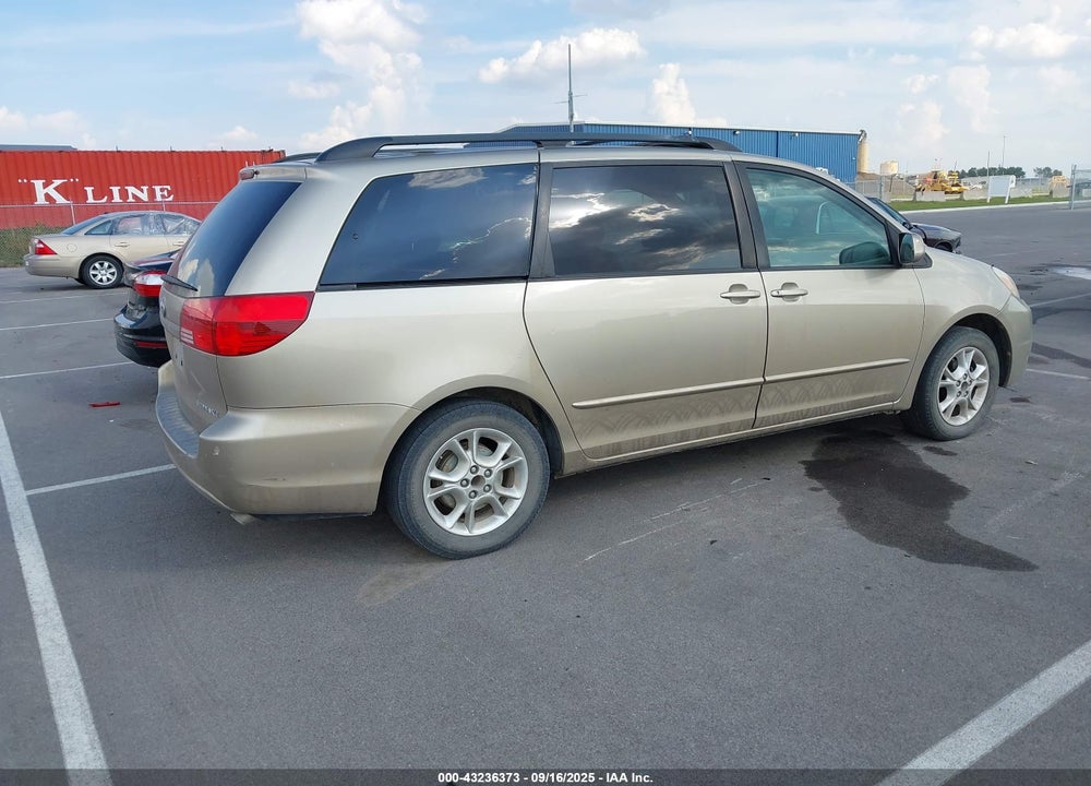 2004 TOYOTA SIENNA XLE VIN: 5TDZA22C84S114242