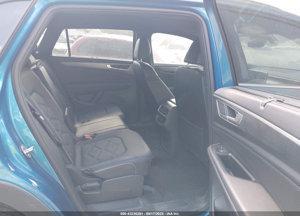 2024 VOLKSWAGEN ATLAS CROSS SPORT VIN: 1V2HE2CAXRC233995