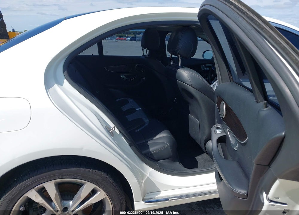 2018 MERCEDES-BENZ C 300 4MATIC VIN: 55SWF4KBXJU234842