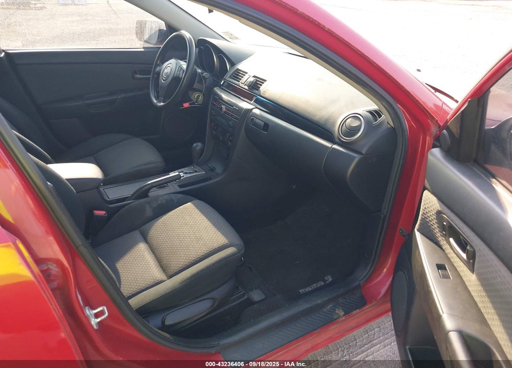 2006 MAZDA 3 I VIN: JM1BK32F561499144