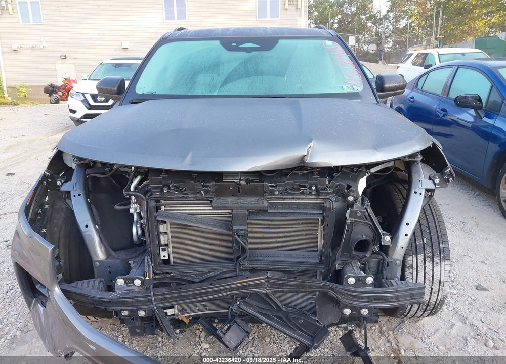 2025 FORD EXPLORER VIN: 1FMUK8DH9SGA00644
