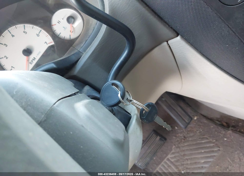 2005 DODGE GRAND CARAVAN SE VIN: 1D4GP24R05B283884