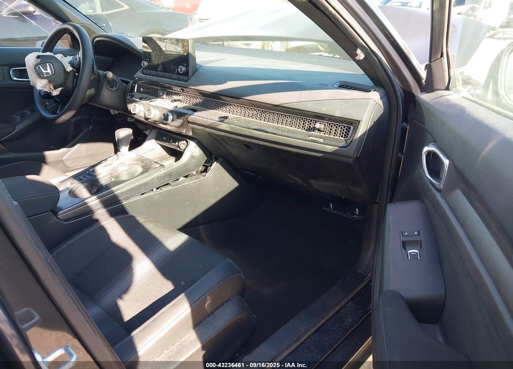 2025 HONDA CIVIC SPORT VIN: 2HGFE2F51SH524557
