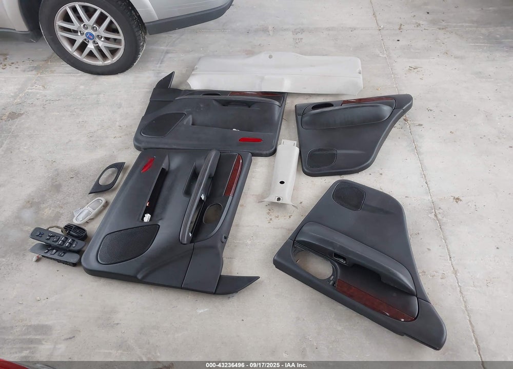 2008 SAAB 9-7X VIN: 5S3ET13S082800520